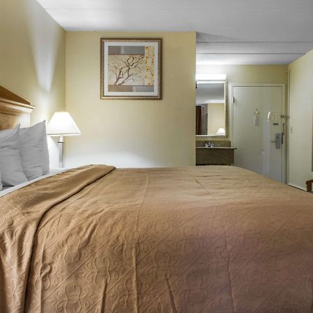 Quality Inn & Suites Fairview  Bagian luar foto