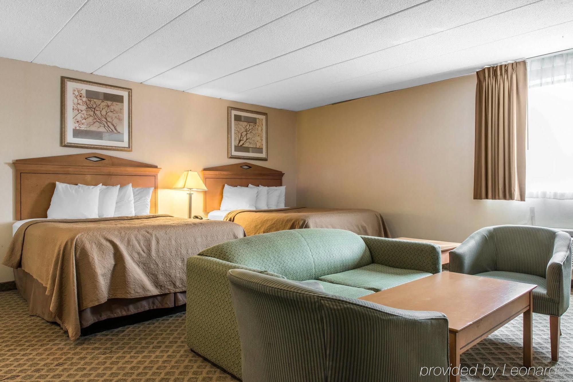 Quality Inn & Suites Fairview  Bagian luar foto
