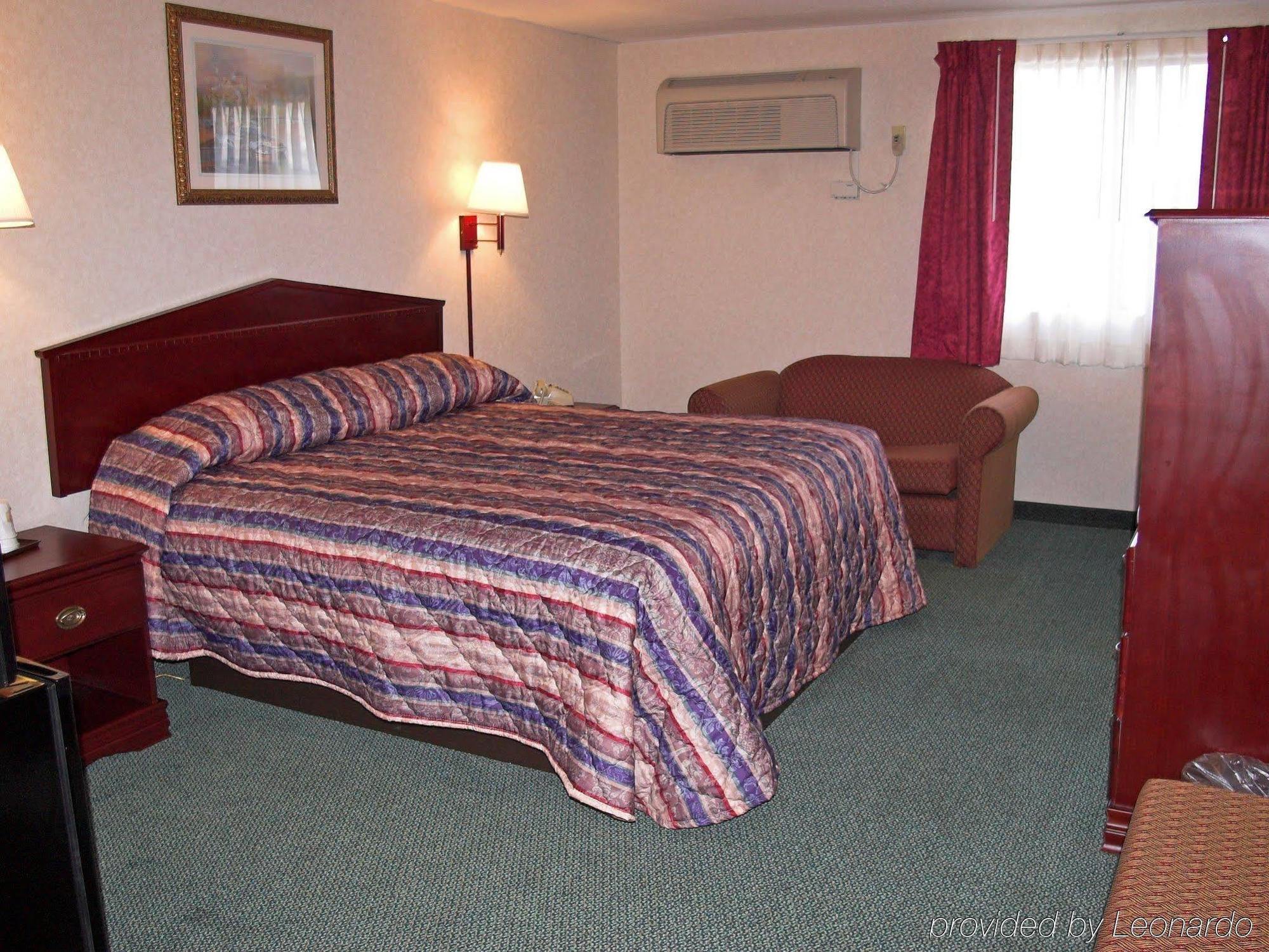 Quality Inn & Suites Fairview  Bagian luar foto